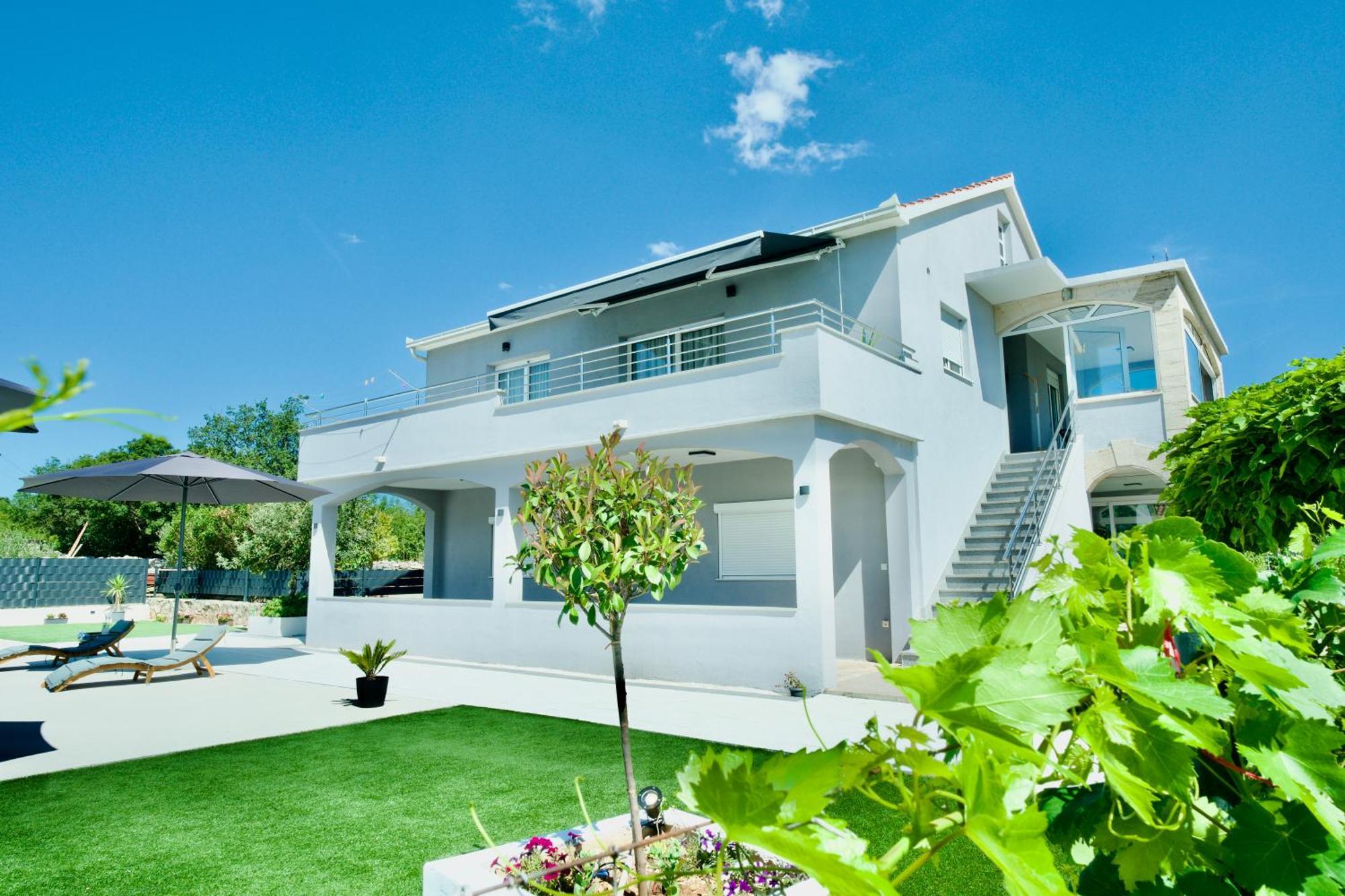 Apartment Lana Bristivica Exterior foto